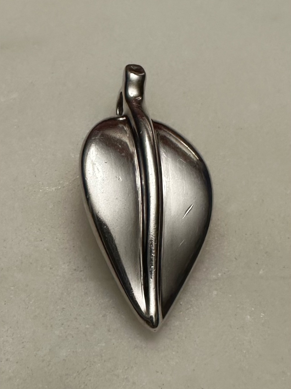 TOUS Sterling Silver Leaf Pendant